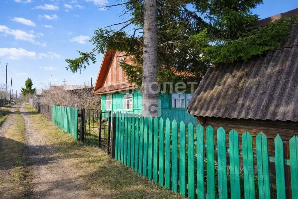 Дом в Челябинская область, Верхний Уфалей ул. Бакальская (19 м) - Фото 1