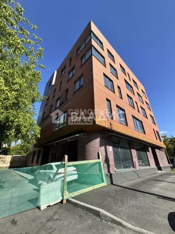 Студия Челябинская область, Челябинск ул. Елькина, 21 (24.0 м) - Фото 1