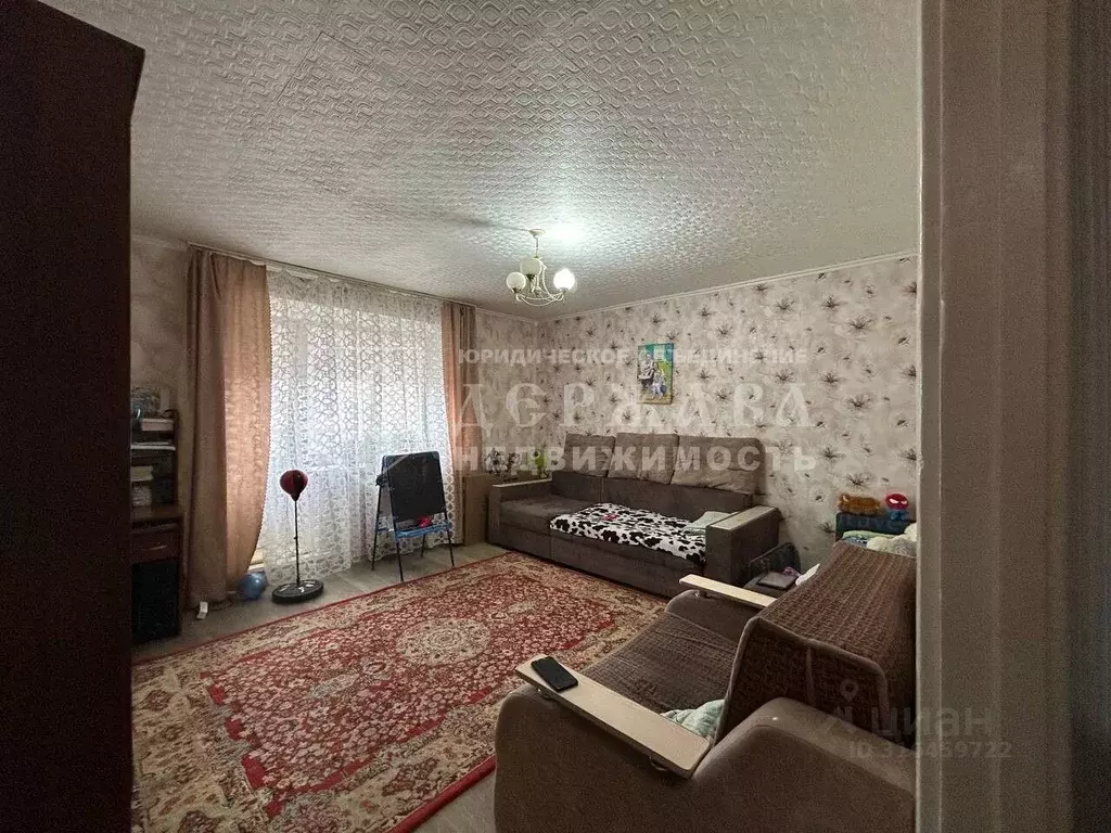 1-к кв. Кемеровская область, Юрга ул. Кирова, 27А (32.6 м) - Фото 0