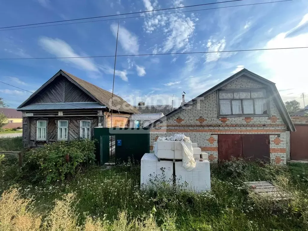 Дом в Пензенская область, Кузнецк Октябрьская ул., 140 (49 м) - Фото 1