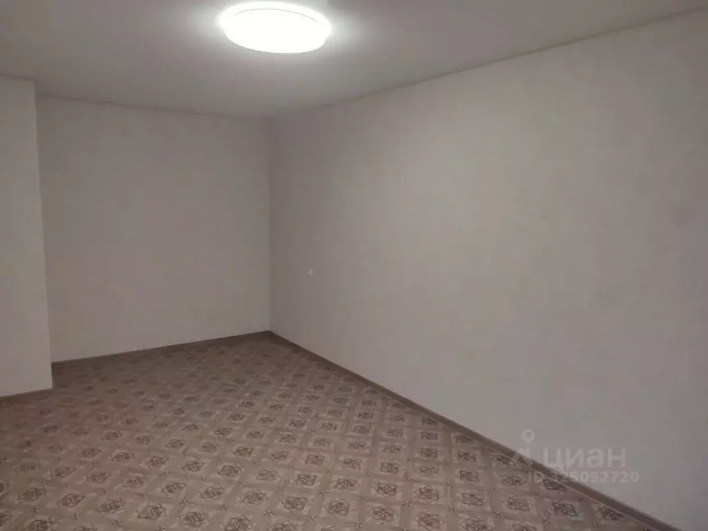 1-к кв. Крым, Евпатория ул. Имени 60-летия Октября, 24 (29.9 м) - Фото 2