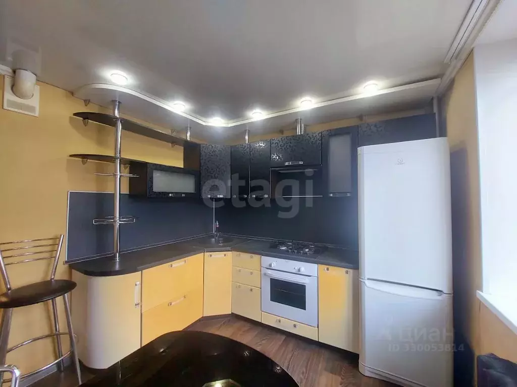 2-к кв. Коми, Сыктывкар Тентюковская ул., 85 (52.8 м) - Фото 1