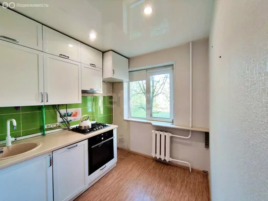 3-комнатная квартира: Сыктывкар, улица Димитрова, 52 (60.1 м) - Фото 0