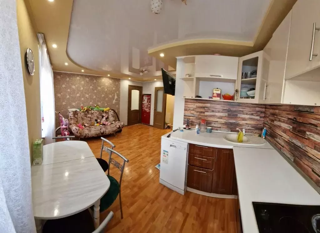2-к кв. Свердловская область, Алапаевск ул. Фрунзе, 52 (40.0 м) - Фото 0