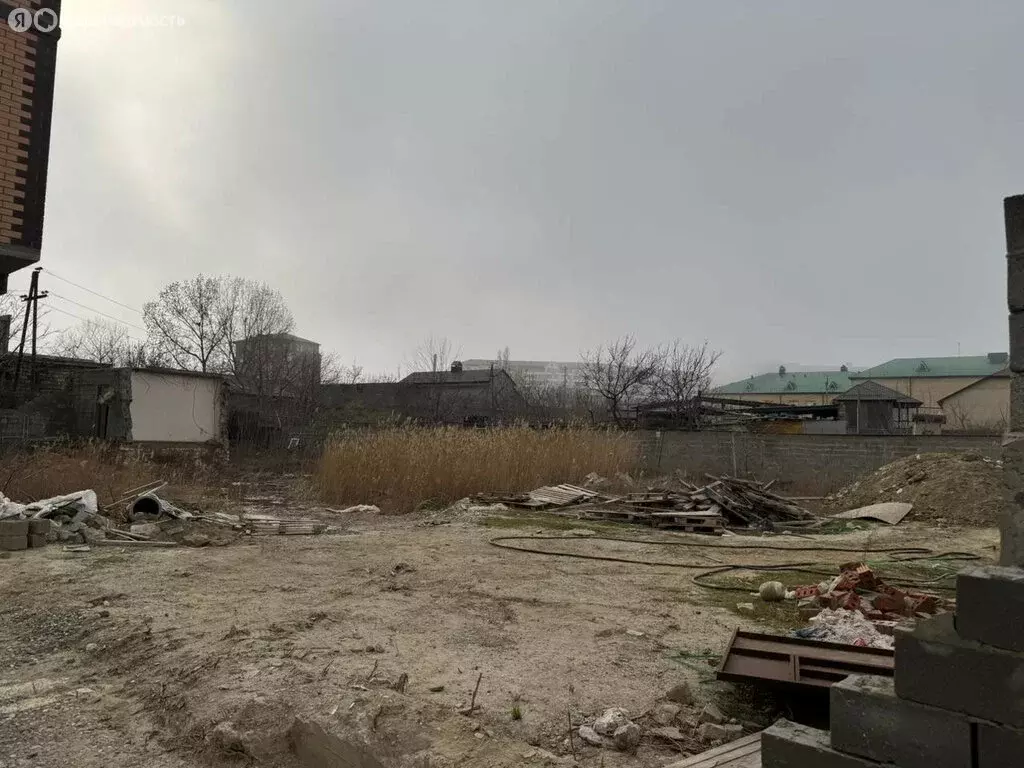 Участок в Махачкала, проспект Петра I, 8 (7 м) - Фото 1