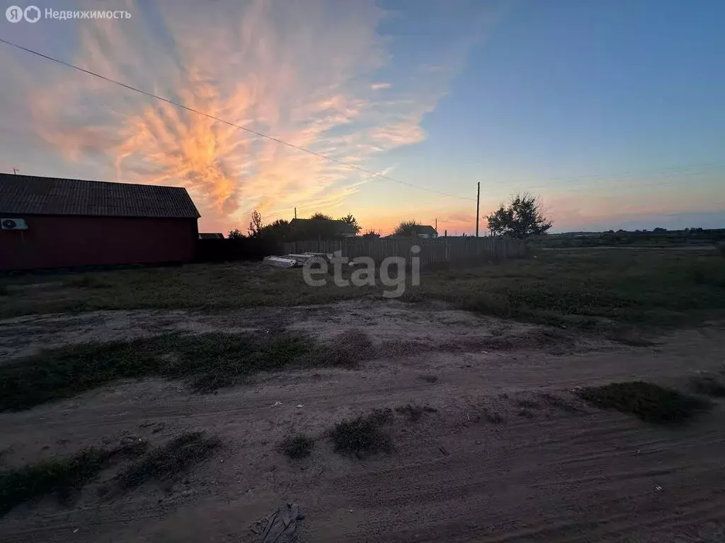 Участок в Астрахань, Колхозная улица (5.6 м) - Фото 1