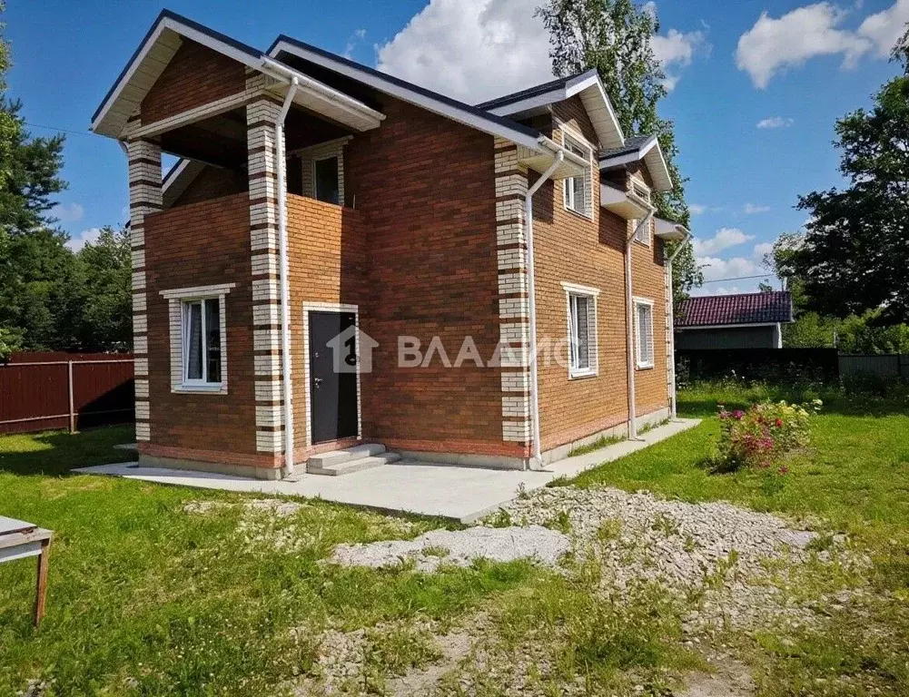 Дом в Калужская область, Калуга ул. Кукареки, 27 (200 м) - Фото 1
