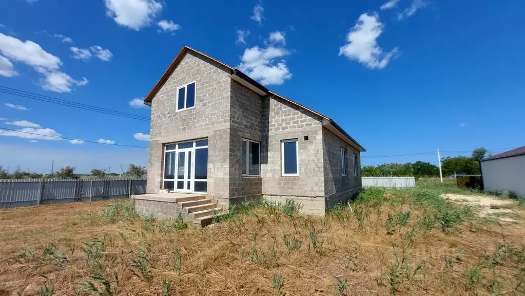 Дом в Краснодарский край, Темрюк Шоссейная ул. (222 м) - Фото 1