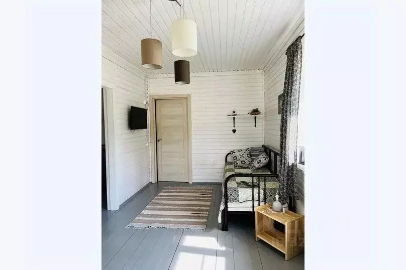 Дом в Карелия, Олонецкий район, Коверское с/пос, д. Сяндеба 51 (45 м) - Фото 1