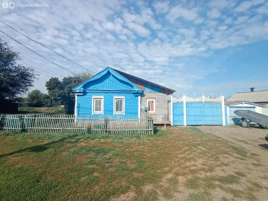 Дом в посёлок Саракташ, улица Куйбышева, 1 (56.7 м) - Фото 0
