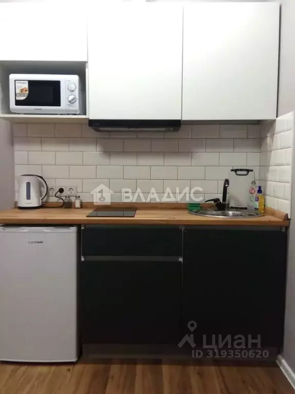 Студия Иркутская область, Иркутск Байкальская ул., 208 (25.0 м) - Фото 1