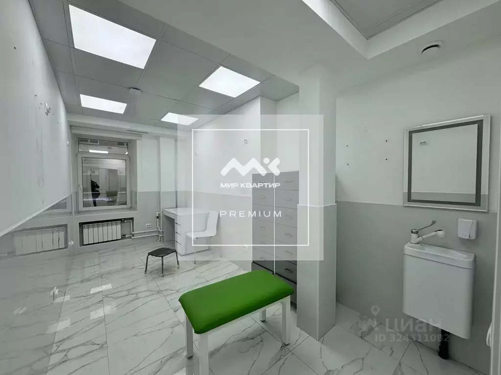 Помещение свободного назначения в Санкт-Петербург 2-я Советская ул., ... - Фото 1