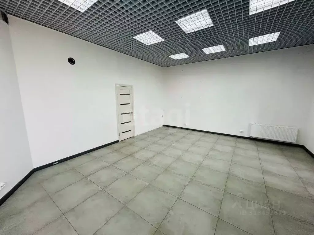 Помещение свободного назначения в Удмуртия, Завьяловский район, с. ... - Фото 0
