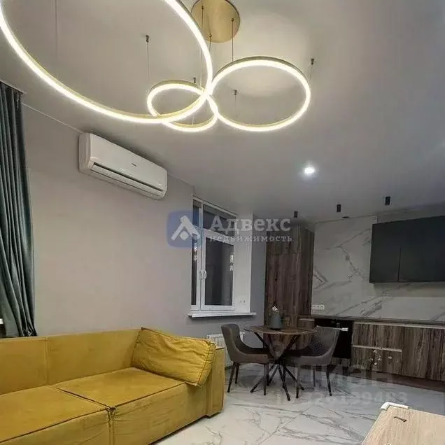 2-к кв. Тюменская область, Тюмень ул. Газовиков, 73к1 (54.4 м) - Фото 1