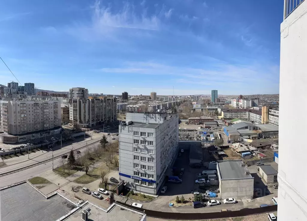 2-к кв. Красноярский край, Красноярск ул. Михаила Годенко, 6 (70.0 м) - Фото 1