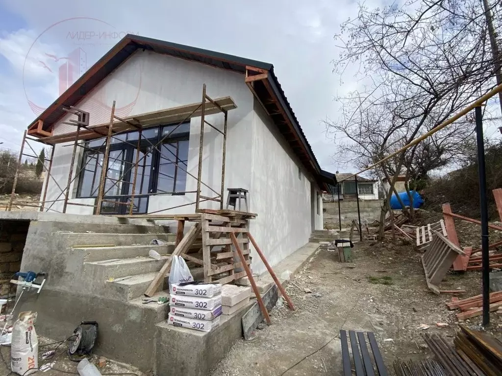 Дом в Севастополь ул. Гранатная, 2/2 (100 м) - Фото 0