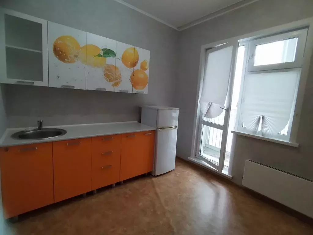 1-к кв. Кемеровская область, Кемерово ул. Серебряный Бор, 14 (33.0 м) - Фото 0