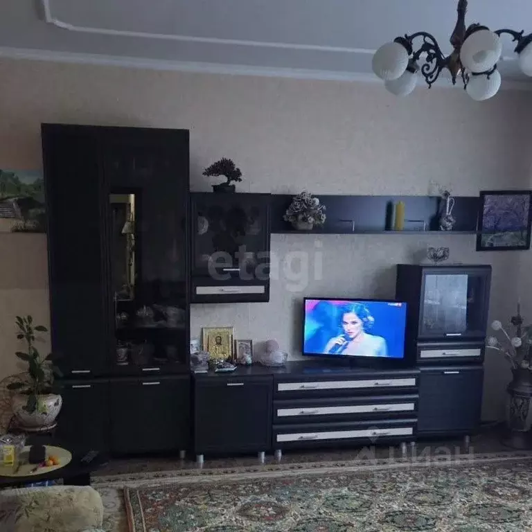 2-к кв. Пермский край, Пермь ул. Лякишева, 9 (56.0 м) - Фото 1