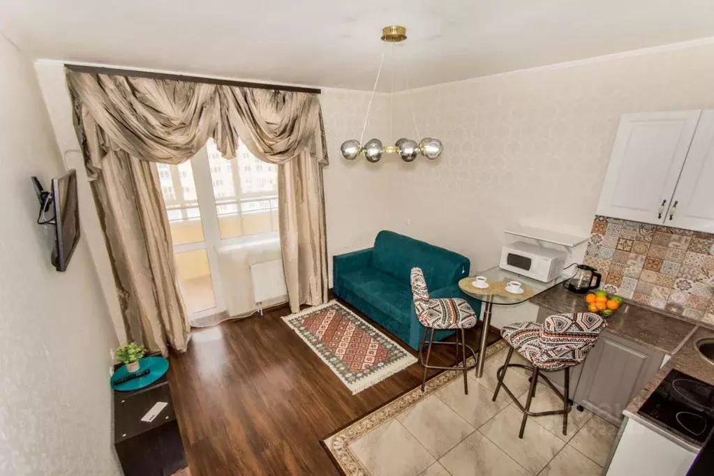 2-к кв. Свердловская область, Екатеринбург ул. Авиационная, 12 (52.0 ... - Фото 2