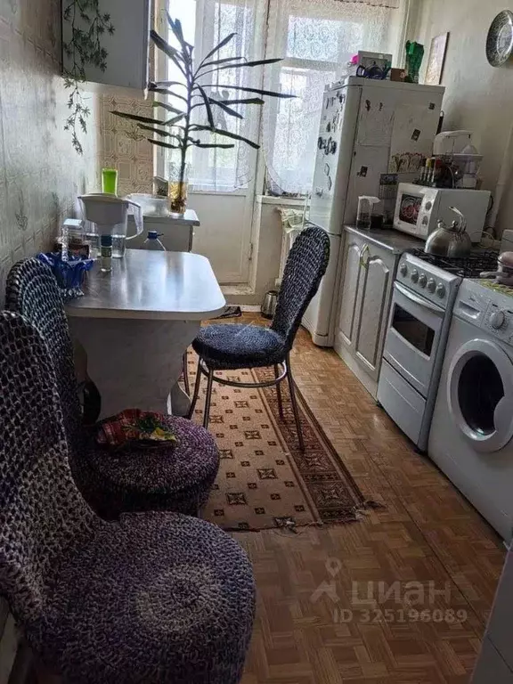 3-к кв. Новгородская область, Крестцы рп ул. Строителей, 12 (59.6 м) - Фото 2