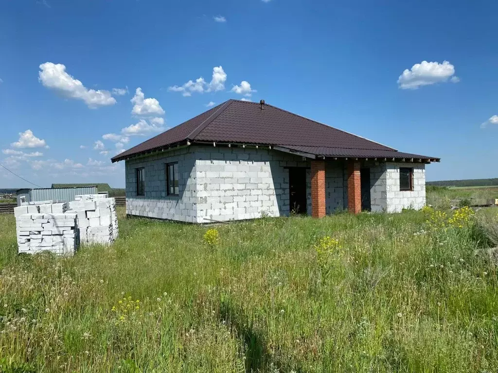 Дом в Свердловская область, Белоярский муниципальный округ, д. Гусева ... - Фото 2