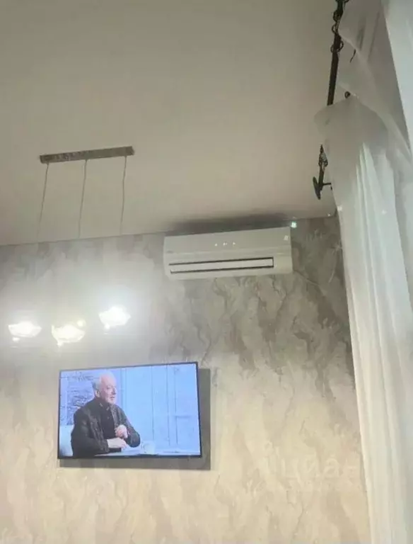 Дом в Крым, Симферопольский район, с. Мирное ул. Добрая (100 м) - Фото 2