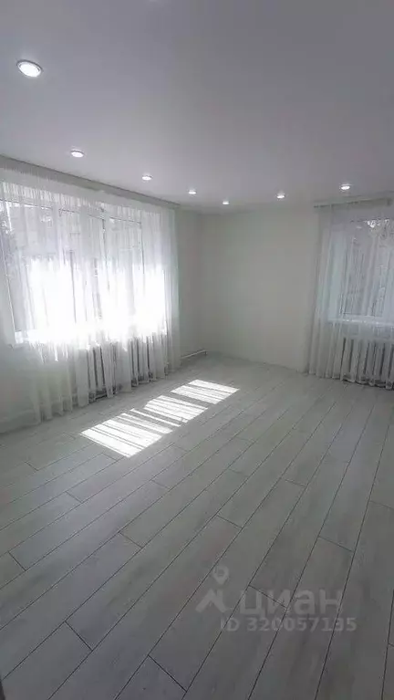 1-к кв. Чувашия, Новочебоксарск ул. Строителей, 40 (35.0 м) - Фото 1