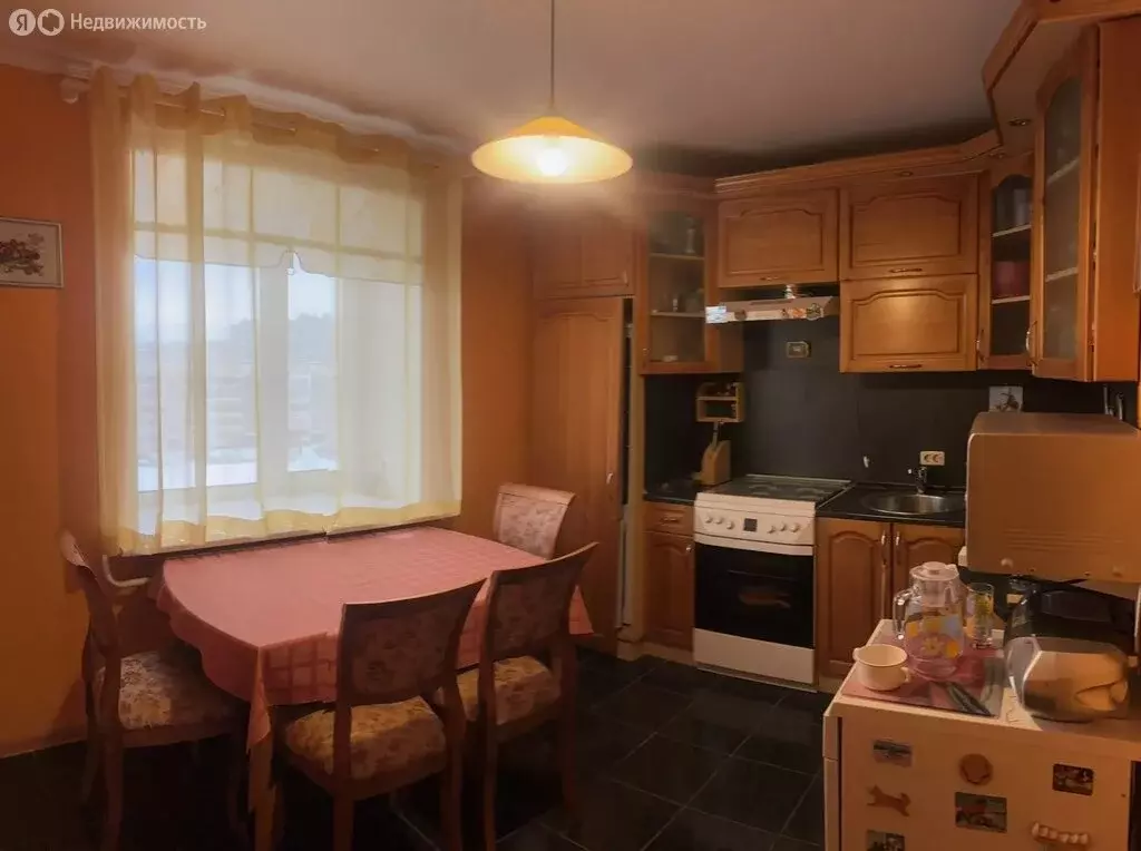 3-комнатная квартира: Череповец, Октябрьский проспект, 49 (81.3 м) - Фото 1