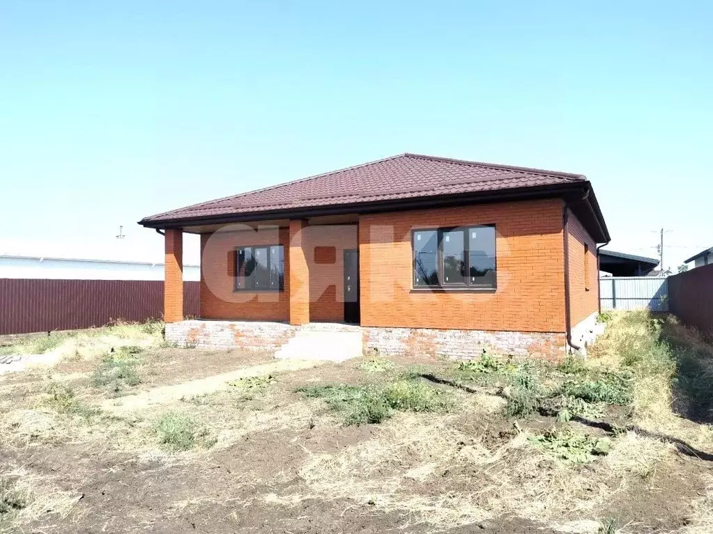 Дом в Краснодарский край, Кореновск ул. Чехова (131 м) - Фото 1