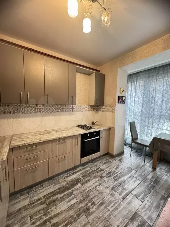 1-к. квартира, 32 м, 1/4 эт. - Фото 0