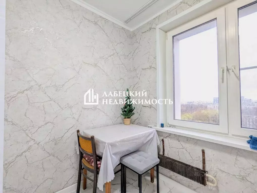 3-к кв. Москва Профсоюзная ул., 98К1 (58.9 м) - Фото 1