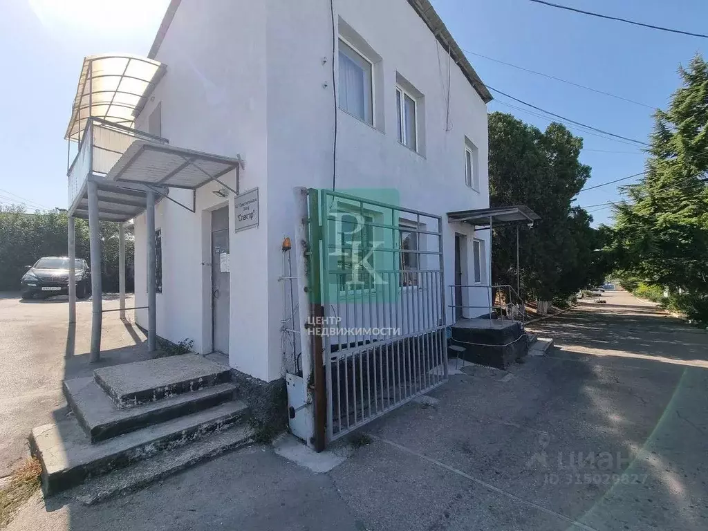 Офис в Севастополь ул. Промышленная, 7А (10 м) - Фото 1