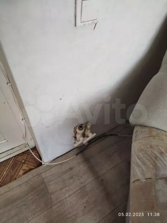 Комната 12,8 м в 1-к., 2/5 эт. - Фото 1