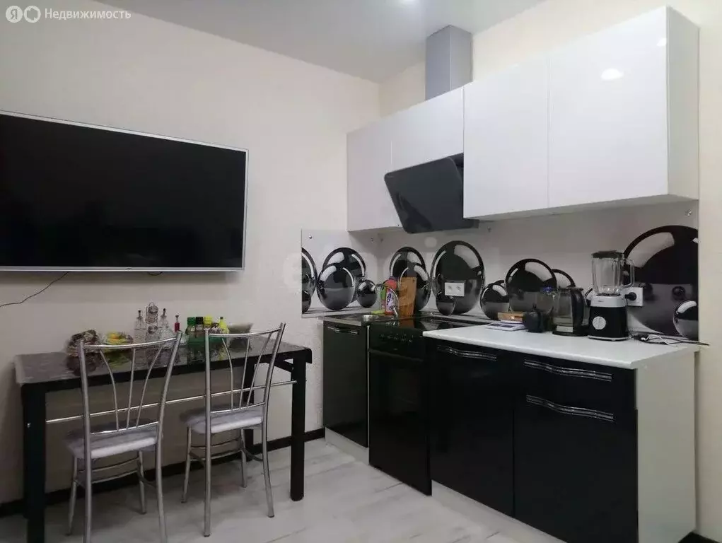 1-комнатная квартира: Сыктывкар, Интернациональная улица, 215 (30 м) - Фото 1