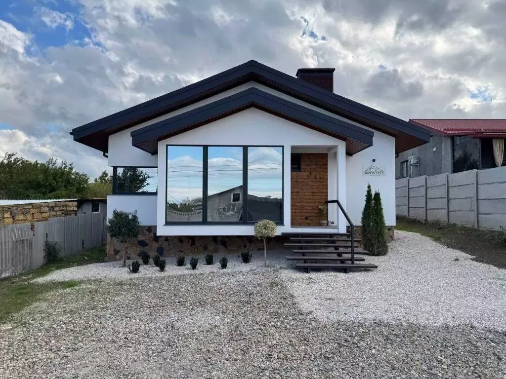 Дом в Крым, Симферопольский район, Молодежное пгт  (70 м) - Фото 2