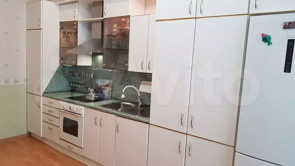 3-к. квартира, 120 м, 2/9 эт. - Фото 1