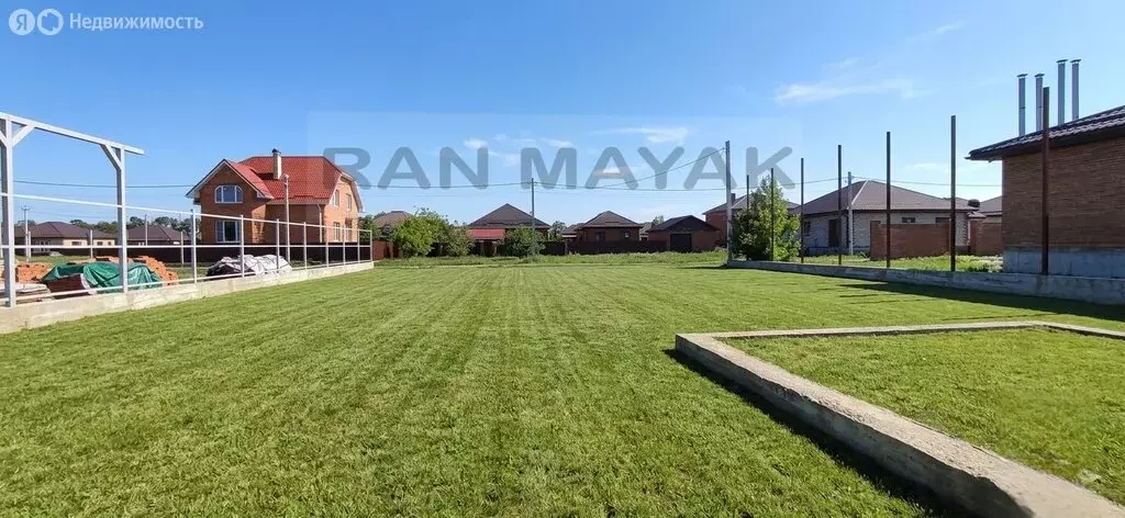 Участок в посёлок Западный, Покровская улица (6.06 м) - Фото 0