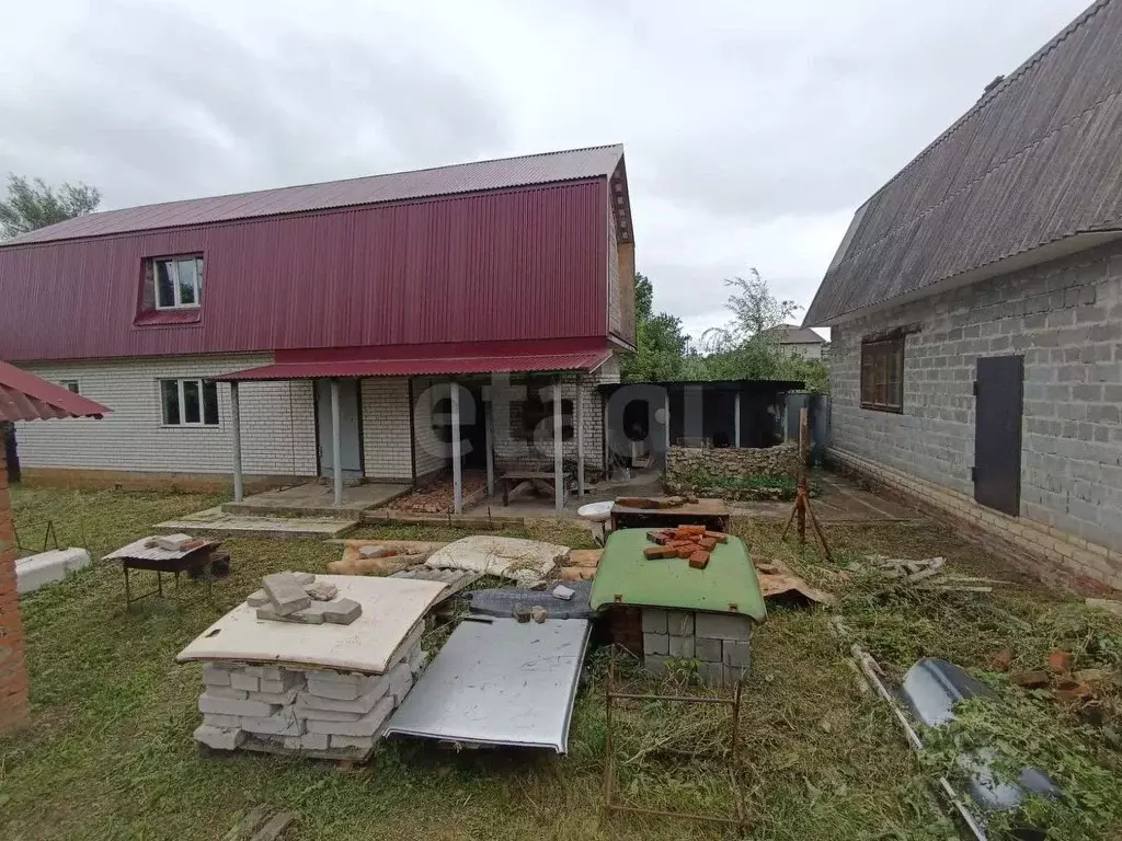 Дом в Тамбовская область, Мичуринск Коммунистическая ул., 1 (90 м) - Фото 2