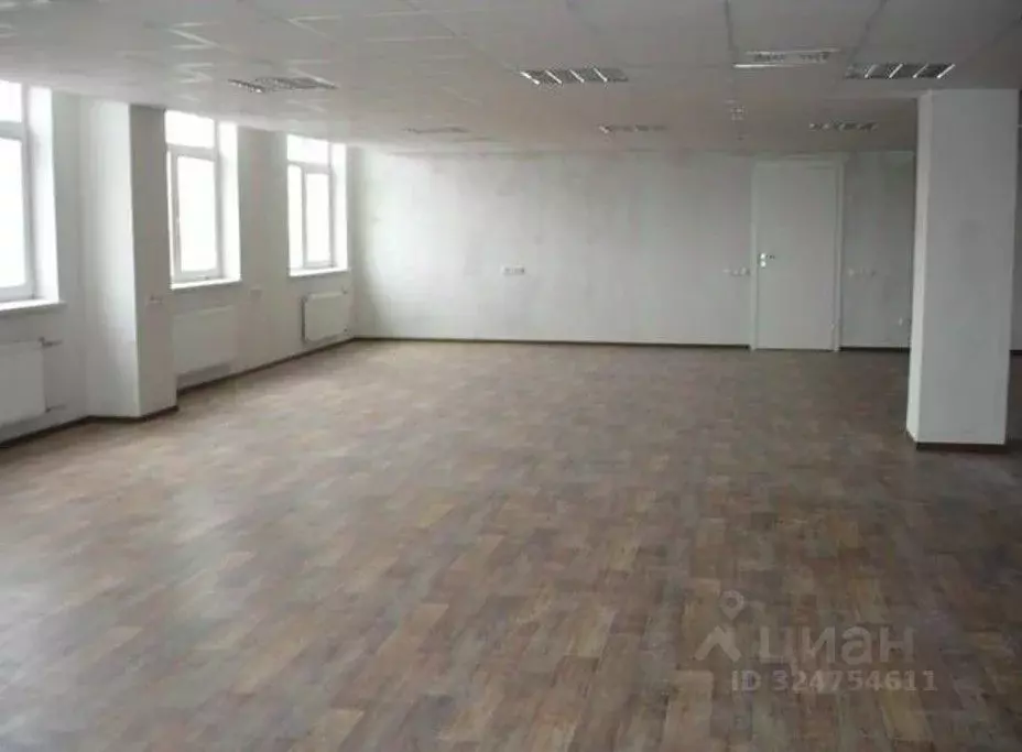 Производственное помещение в Санкт-Петербург, Санкт-Петербург, Колпино ... - Фото 2