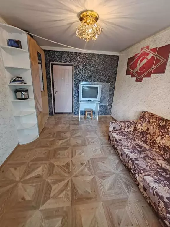 Комната 15 м в 4-к., 1/6 эт. - Фото 1