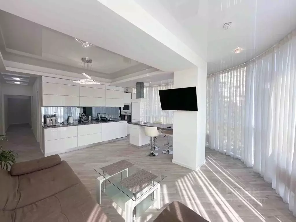 4-к кв. Крым, Ялта ул. Кривошты, 11А (92.8 м) - Фото 1