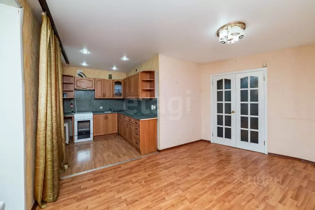 2-к кв. Курганская область, Курган ул. Томина, 112 (63.1 м) - Фото 1