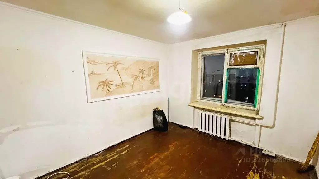 Комната Тюменская область, Тюмень ул. Республики, 212 (12.5 м) - Фото 1