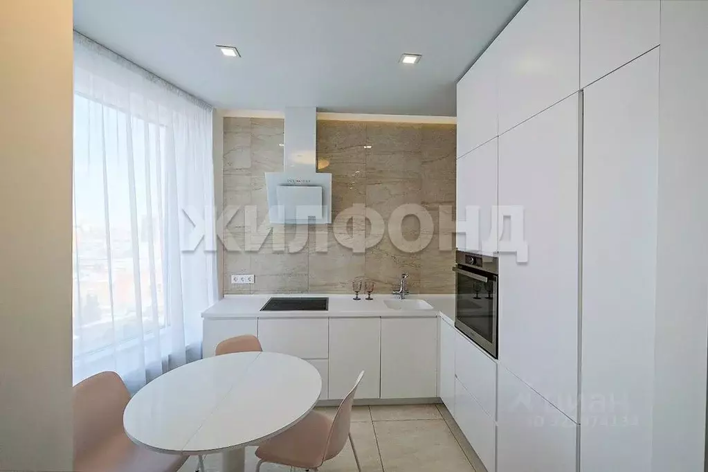 2-к кв. Новосибирская область, Новосибирск ул. Шевченко, 25 (51.2 м) - Фото 2