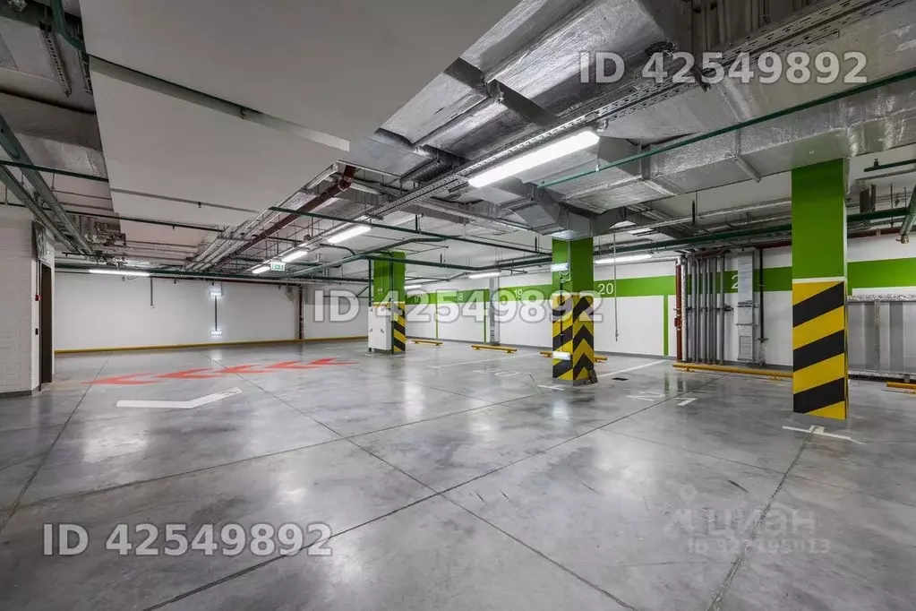 Гараж в Москва ул. Усачева, 15 (10 м) - Фото 2