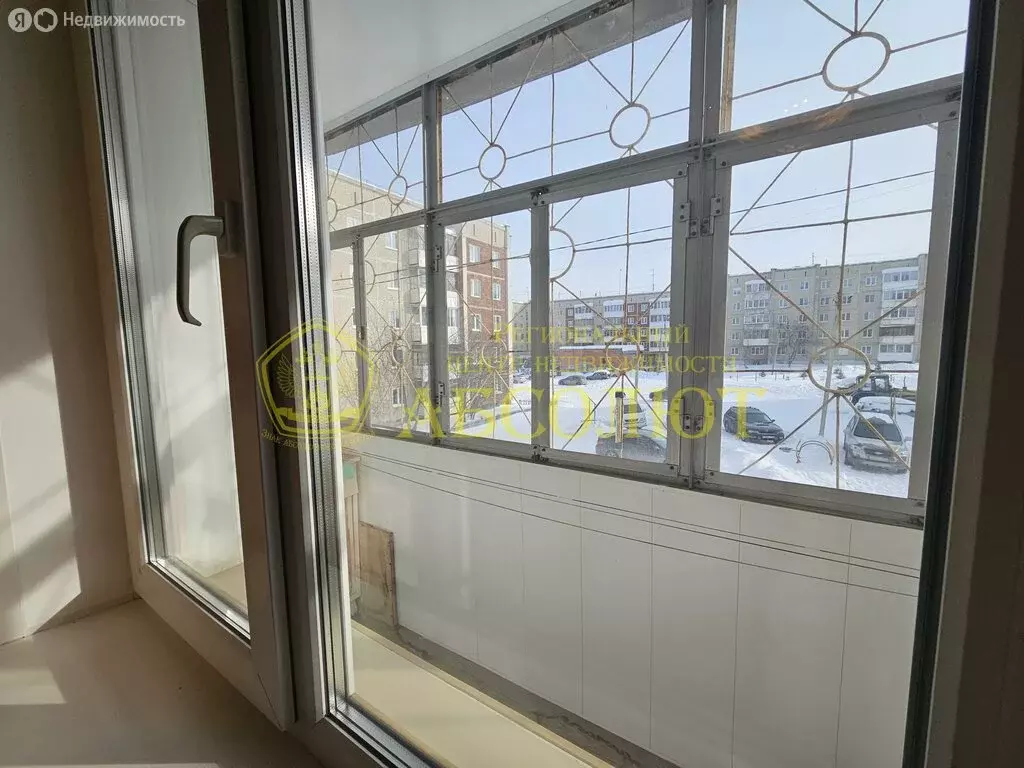 2-комнатная квартира: Ревда, улица Мира, 37 (54 м) - Фото 1