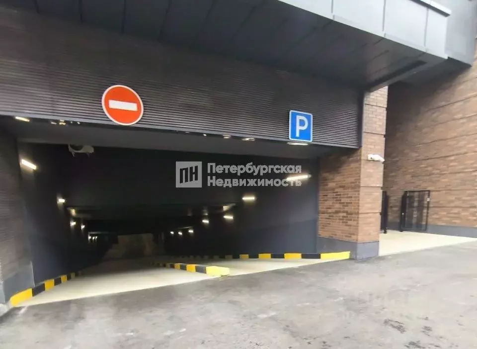 Гараж в Санкт-Петербург Уральская ул., 25 (27 м) - Фото 1