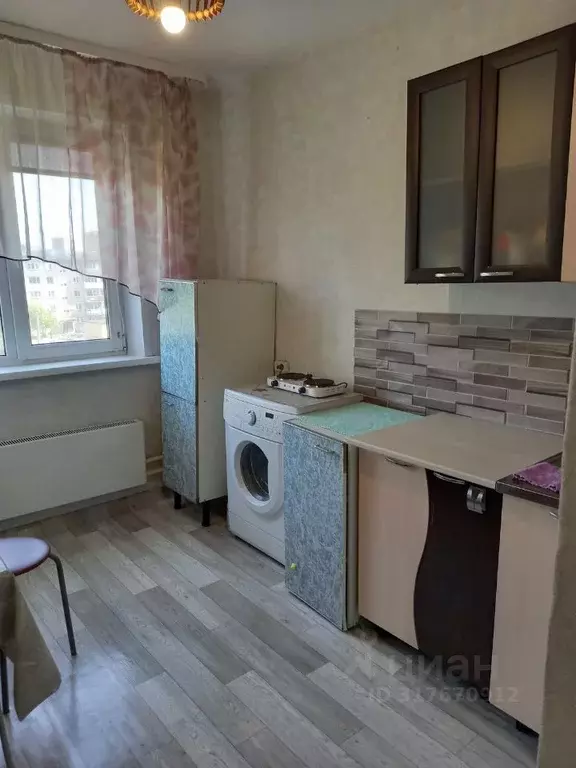 2-к кв. Кемеровская область, Новокузнецк ул. Тольятти, 28А (43.0 м) - Фото 0