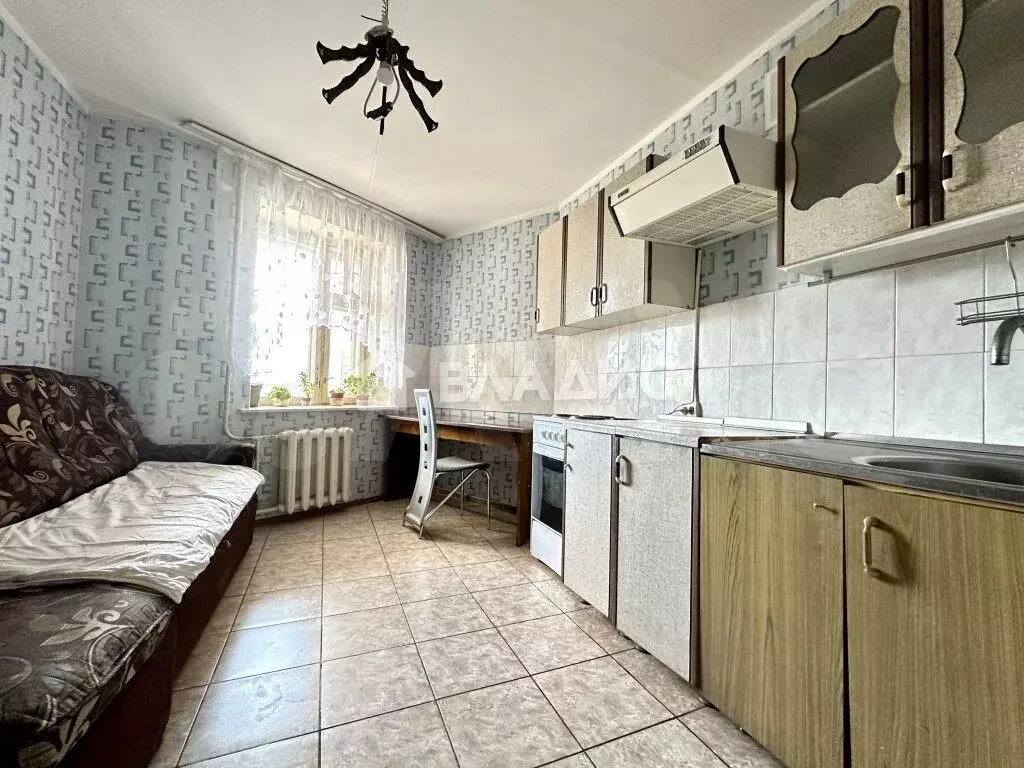 1-к. квартира, 52 м, 6/9 эт. - Фото 0