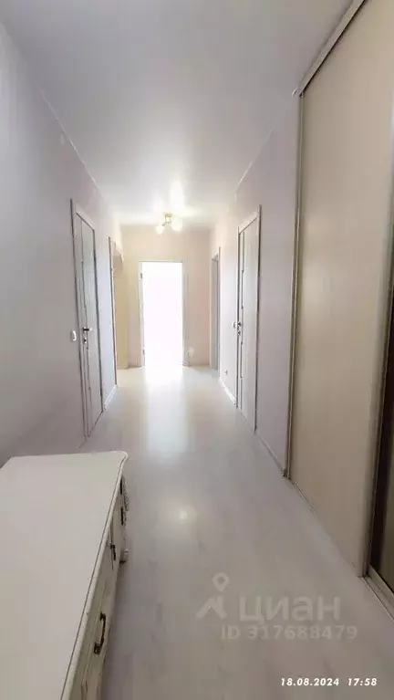 3-к кв. Красноярский край, Красноярск Октябрьская ул., 8 (77.7 м) - Фото 1